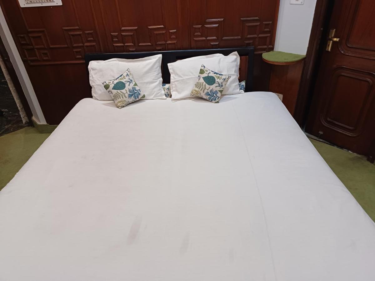 Hotel Natraj Palace Jaipur Buitenkant foto